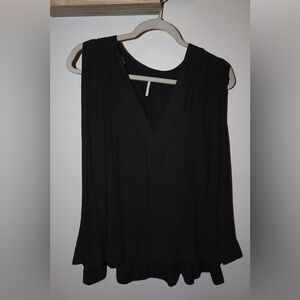 Free People Black V-Neck Sleeveless Top